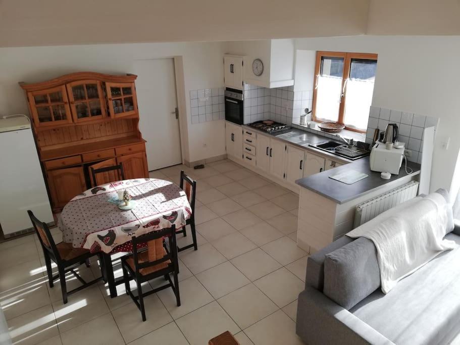 La Maison Des Chevreuils Plouigneau Luaran gambar